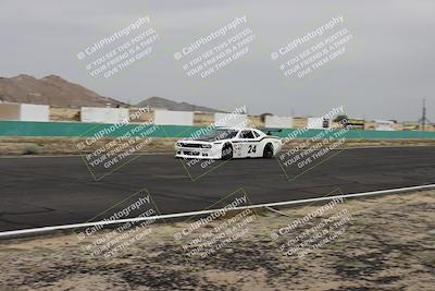 media/Jun-01-2025-CalClub SCCA (Sun) [[eae223c5dd]]/Group 6/Race (Front Straight)/